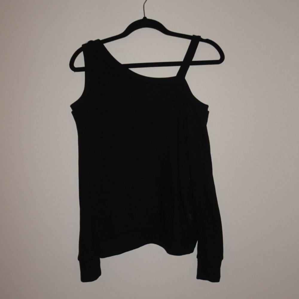 Aeropostale Cold Shoulder Sweater (Size M Juniors)